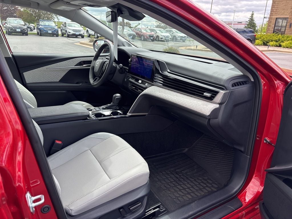 2025 Toyota Camry XLE