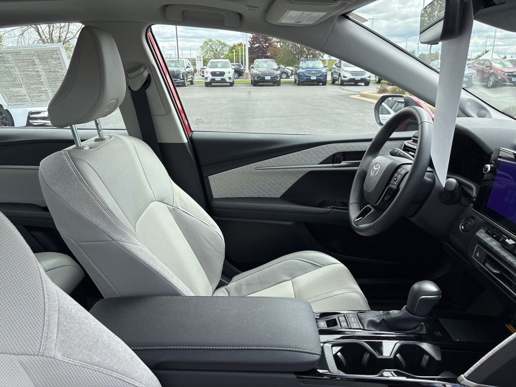 2025 Toyota Camry XLE