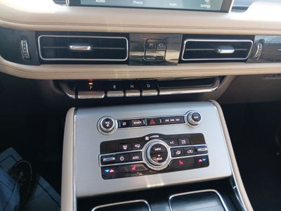2022 Lincoln Aviator Standard