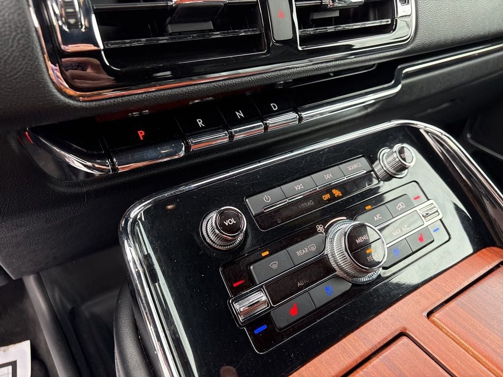 2018 Lincoln Navigator Select