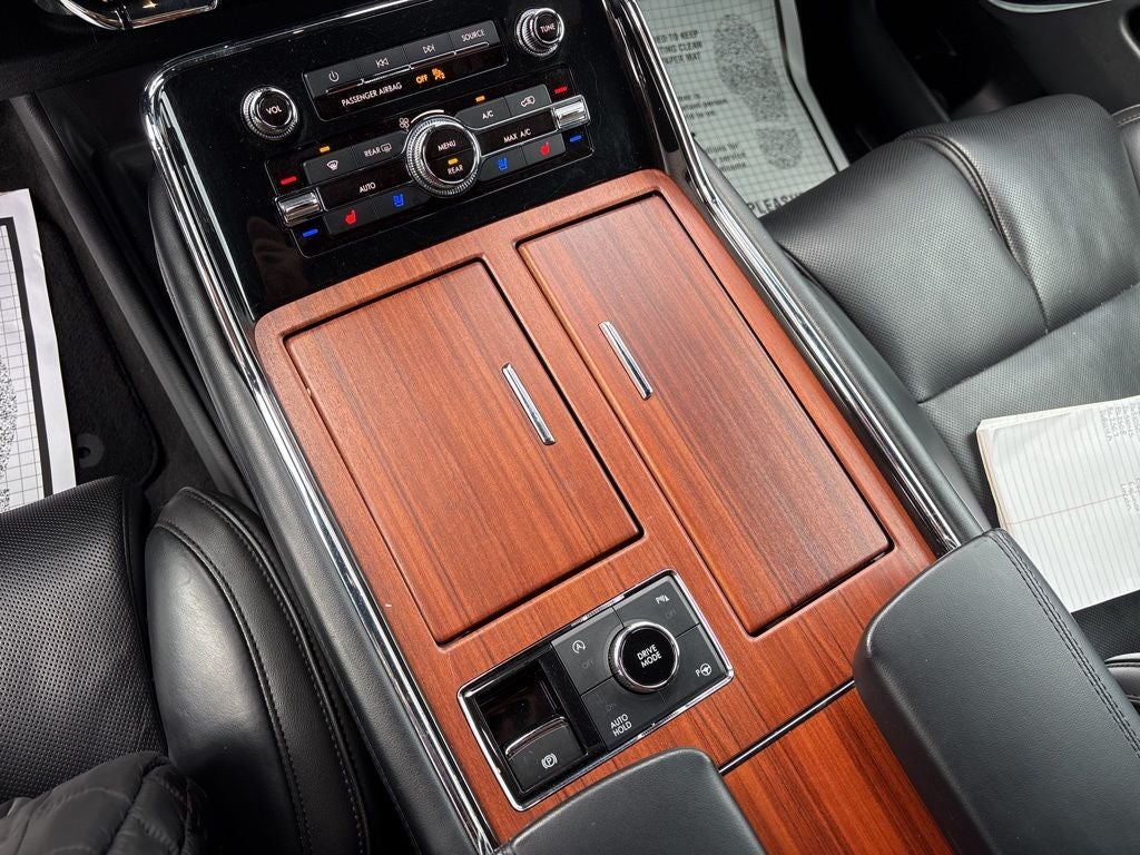 2018 Lincoln Navigator Select