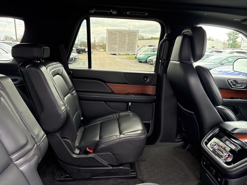 2018 Lincoln Navigator Select