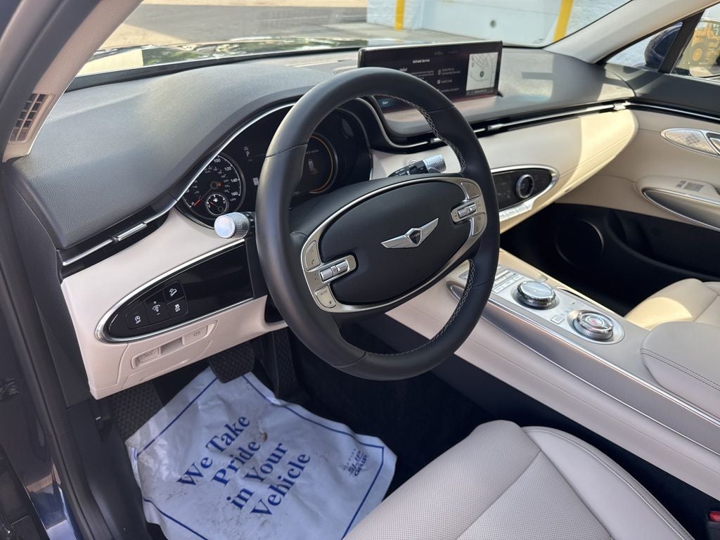 2024 Genesis GV70 2.5T