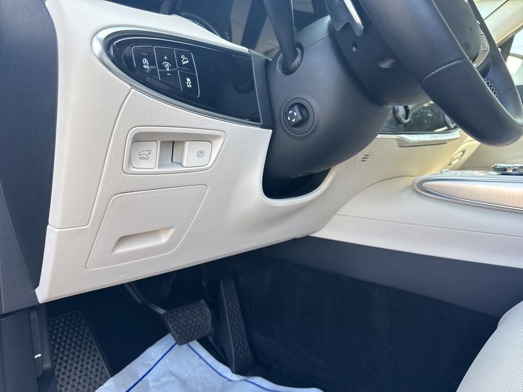 2024 Genesis GV70 2.5T