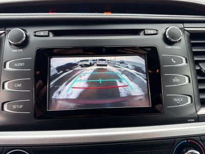 2017 Toyota Highlander LE