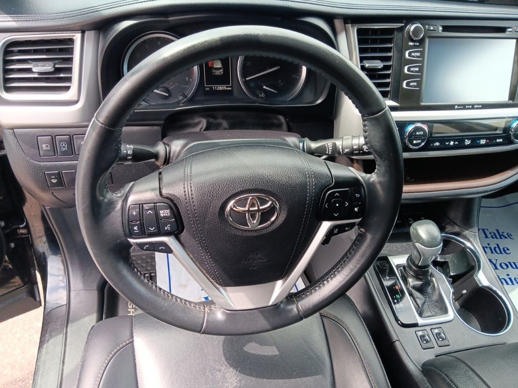 2019 Toyota Highlander SE