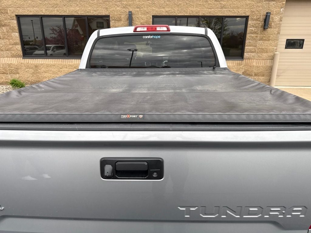 2016 Toyota Tundra SR5