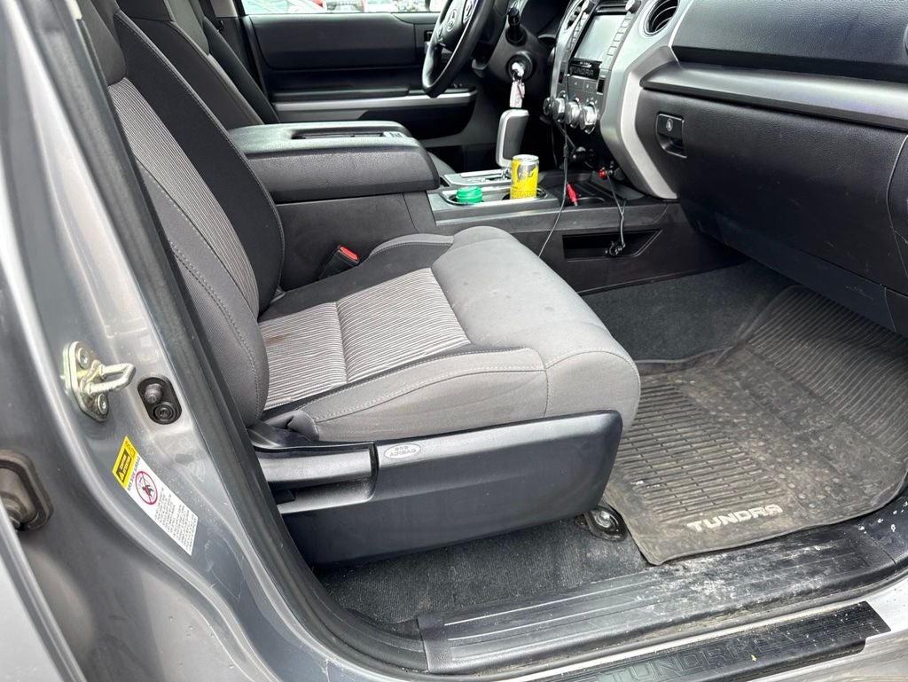 2016 Toyota Tundra SR5