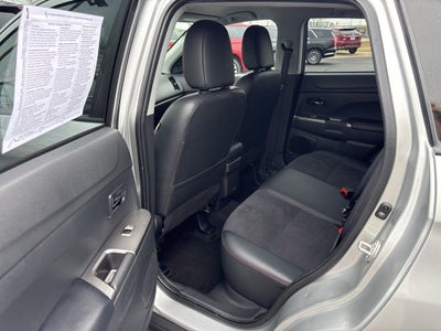 2024 Mitsubishi Outlander Sport 2.0 SE