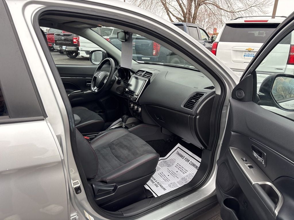 2024 Mitsubishi Outlander Sport 2.0 SE