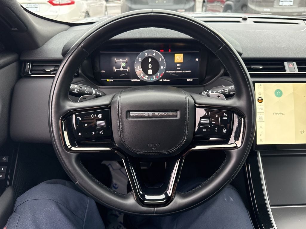 2025 Land Rover Range Rover Velar Dynamic SE