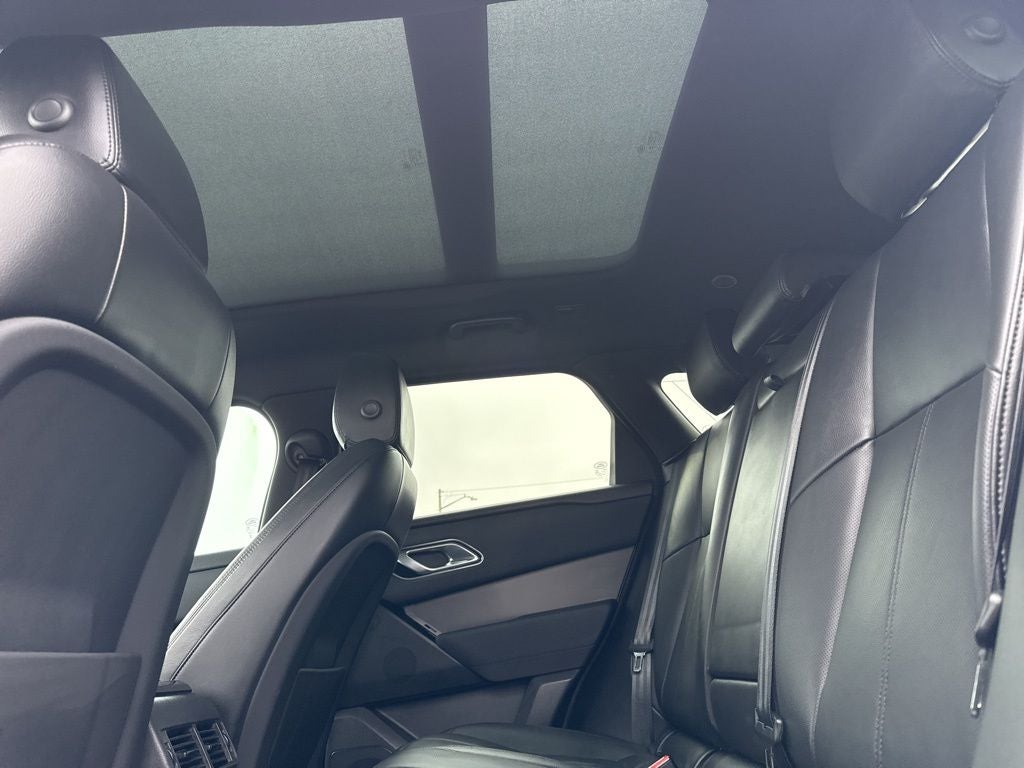 2025 Land Rover Range Rover Velar Dynamic SE