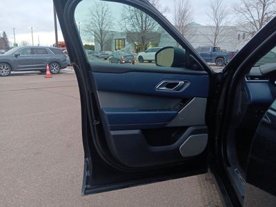 2018 Land Rover Range Rover Velar SE R-Dynamic