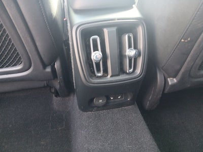 2021 Volvo XC40 Recharge Pure Electric P8