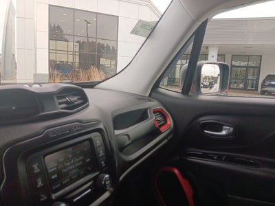 2017 Jeep Renegade Trailhawk